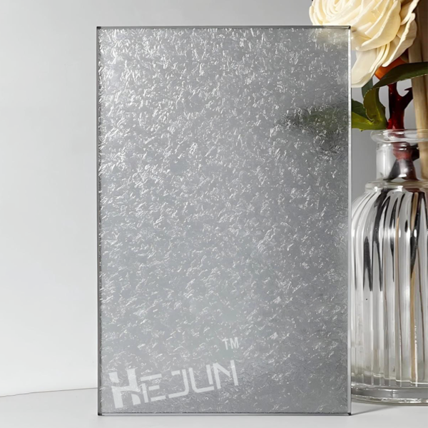 Customized irregular patterned frosted hazy glass for home partitions with doors and windows, bathroom doors or partitions. - Image 3