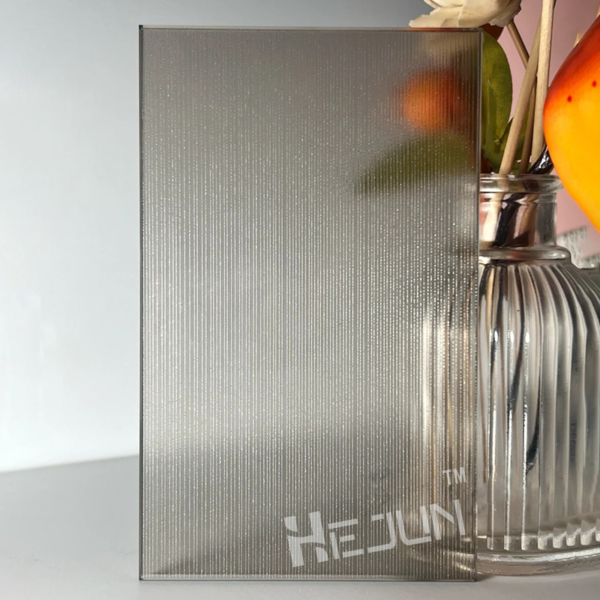 Customized Metal woven fabric laminated acid-etched glass - Image 4