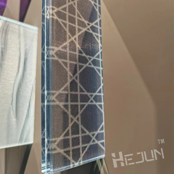 Customized fabric laminated glass