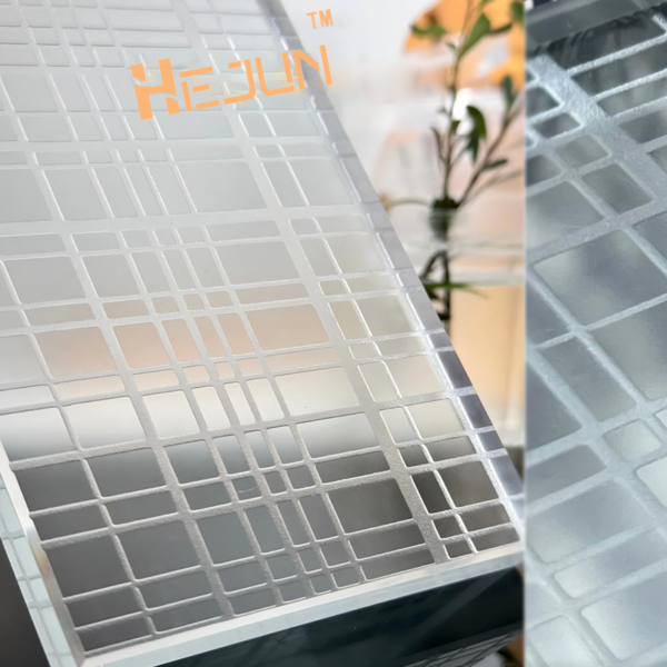 Custom fabric laminated art glass - Image 2